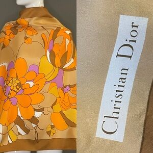 Vintage Christian Dior Silk Scarf 30 In Sq Excellent Condition